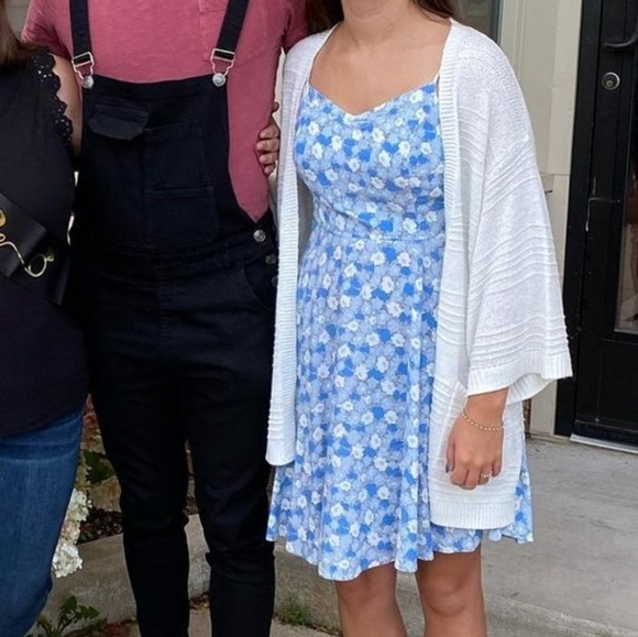Old Navy Dresses & Skirts - 🟣Blue floral dress